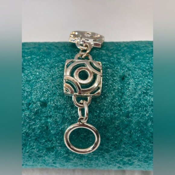 Liz Claiborne Silver Cuff Bracelet with Openwork Design - Picture 7 of 10